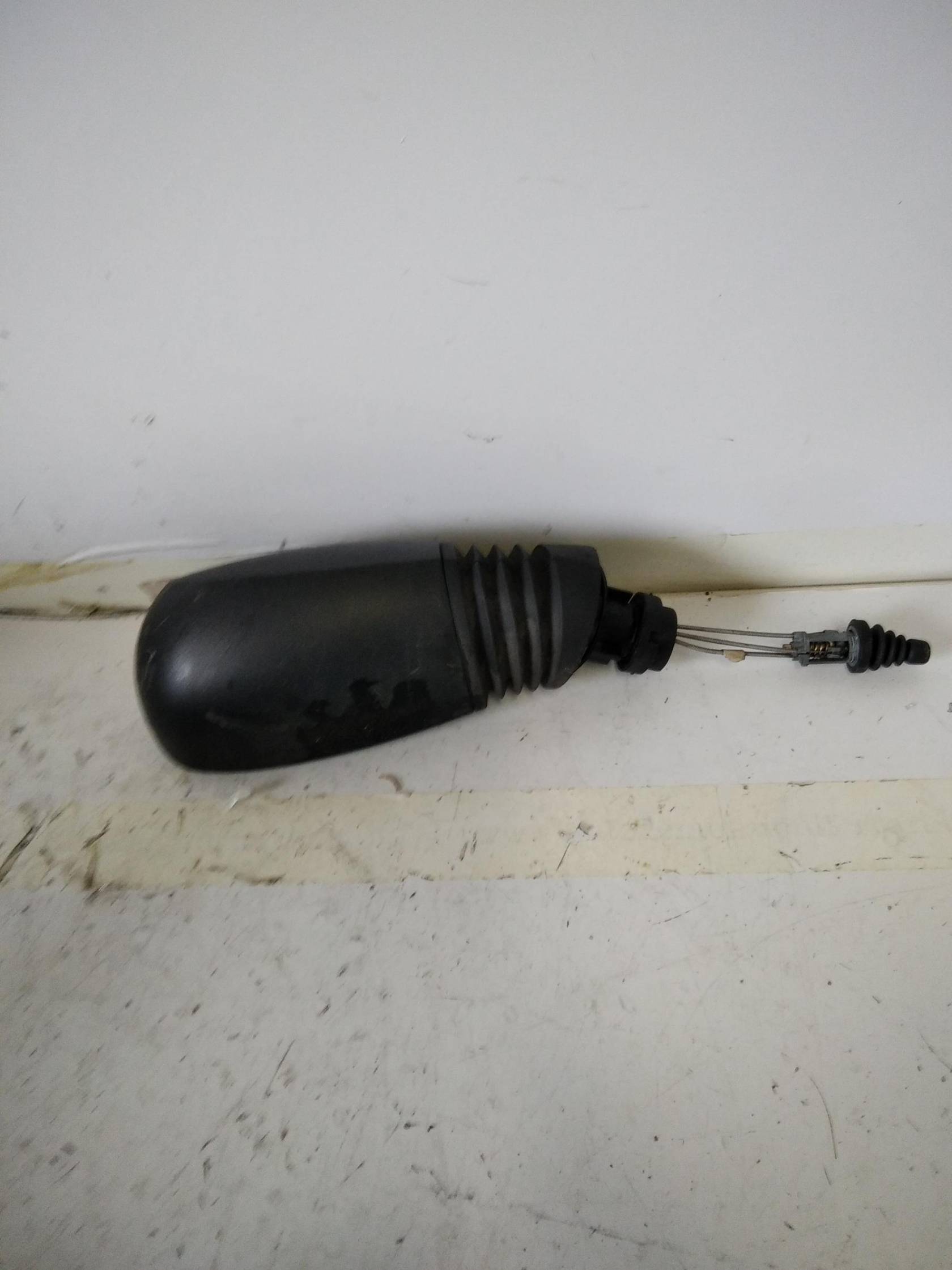 Retrovisore est. dx.